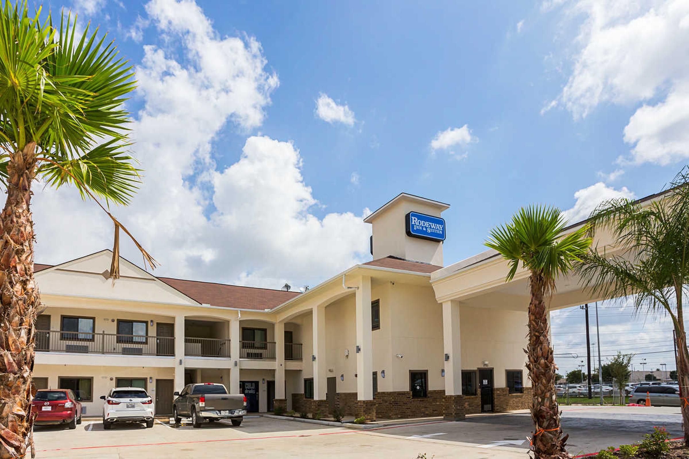 Rodeway Inn & Suites Clarksville Buitenkant foto