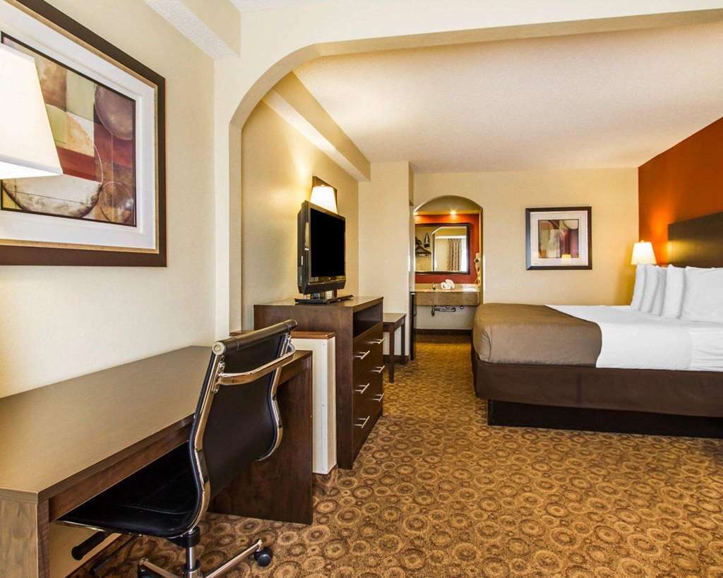 Rodeway Inn & Suites Clarksville Kamer foto